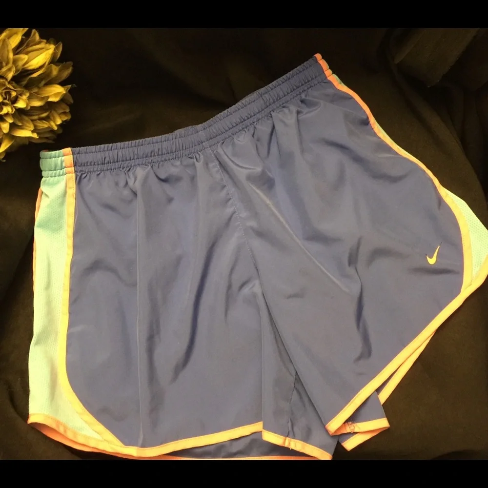 Nike-Running‎ Shorts-Blue w/Pink, Size:Youth XLarge